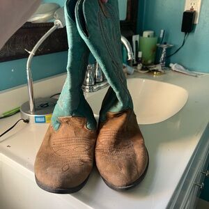 Coconuts Gaucho 8M Teal and Brown Western Boots